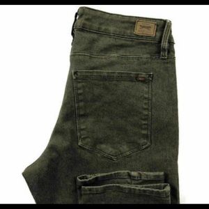 Lean and mean propaganda obey skinny jeans